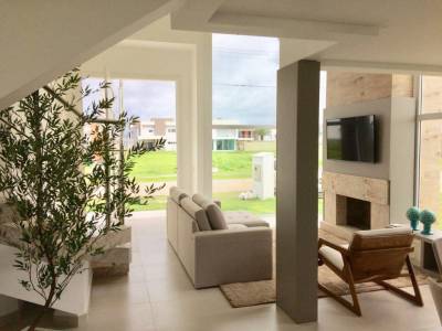 Casa em Condomínio 3 dormitórios em Capão da Canoa | Ref.: 9671